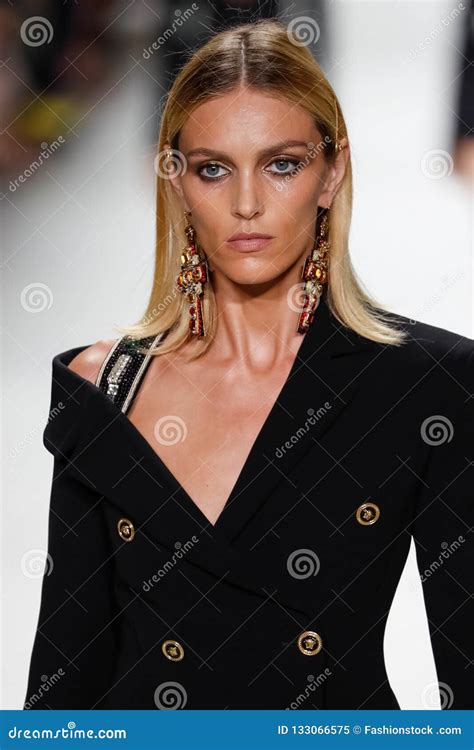 anja rubik versace|anja rubik model.